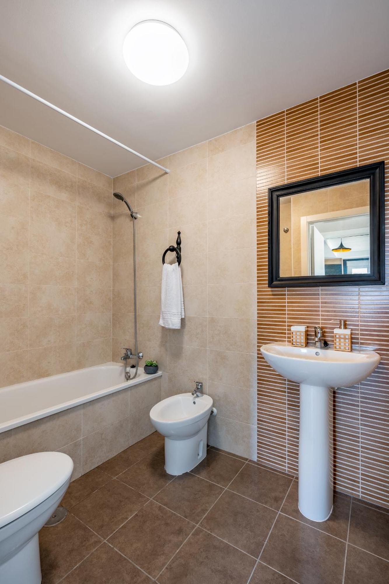 Bonito Apartamento En La Playa Con Piscina Torrenueva  Dış mekan fotoğraf