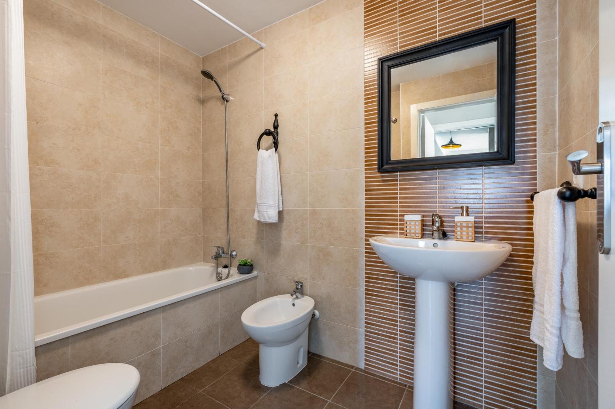 Bonito Apartamento En La Playa Con Piscina Torrenueva  Dış mekan fotoğraf